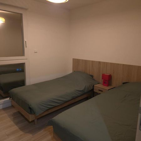 Appartement Cosy Pres De Sceneo Et Auchan Au Dessus Du Fleuriste Bellafleur Longuenesse Экстерьер фото